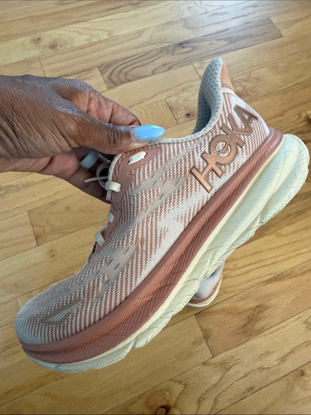 Hoka One Clifton 9 Running Shoes Pink Womens Sz 8.5B Walking Workout Outdoor - Picture 5 of 9
